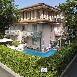 residence-villa-lidia.emilia-romagnahotels.net/